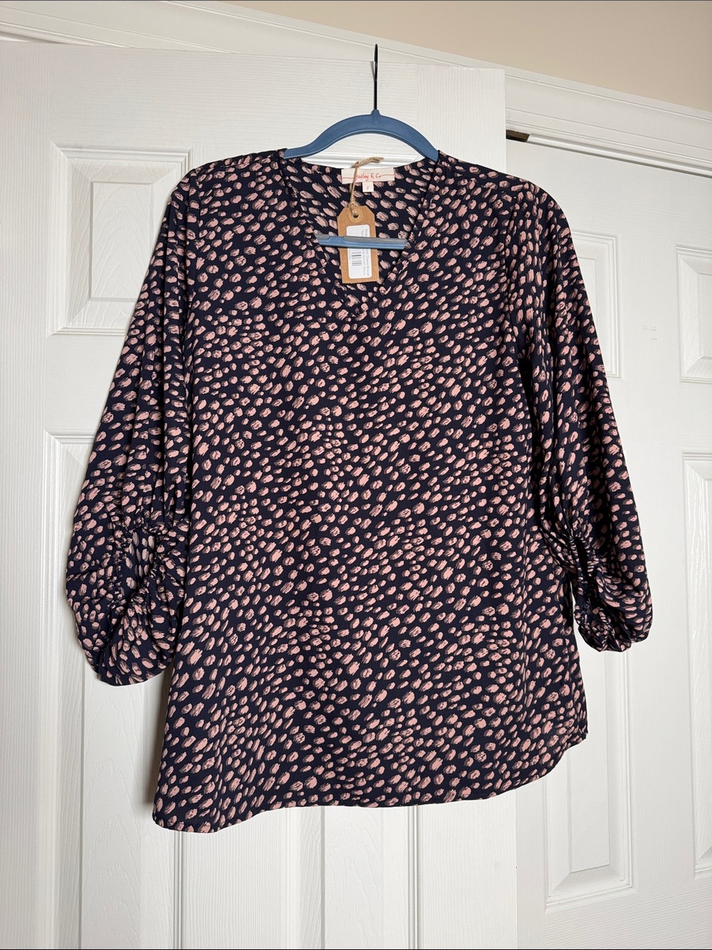 NWT Hailey & Co Women's Black Blouse with Pink Dot Print - balloon sleeve small - Picture 1 of 5